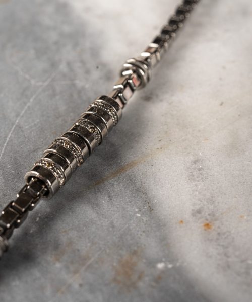 BR 1973/ARBW Bracciale maglia veneta e barilotti in oro bianco con brillanti brown